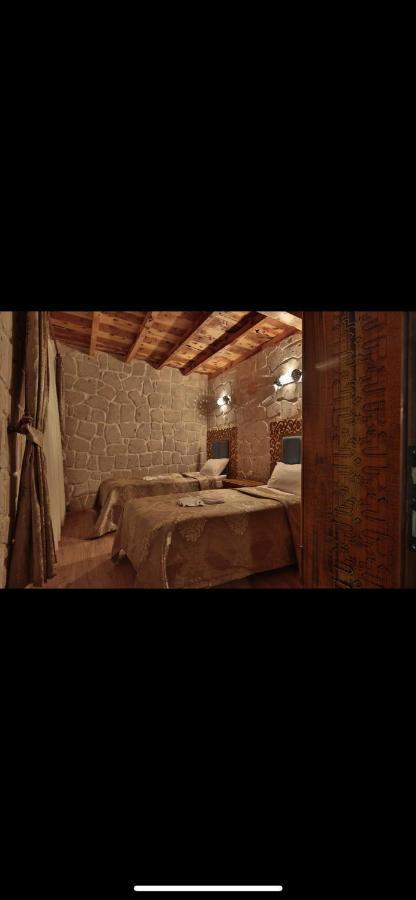 Elevres Stone House Hotel Ürgüp Bagian luar foto