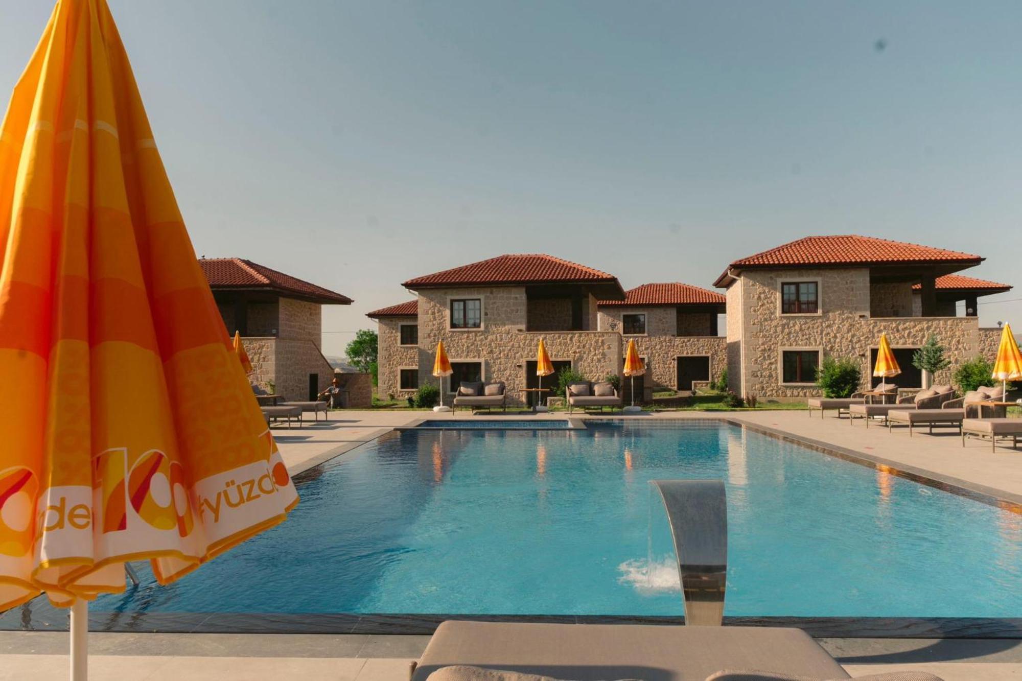 Elevres Stone House Hotel Ürgüp Bagian luar foto